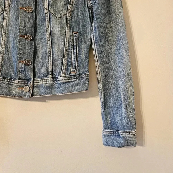Aritzia Talula Edo Denim Cropped Jean Jacket Wash Size XS. - Picture 7 of 15